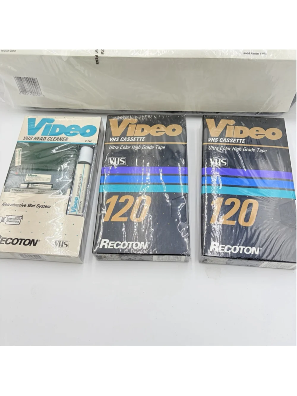 NEW AMBICO 52164 Camcorder Starter Kit V-0451 Bag 2 VT120 VHS Tapes V144 SEALED
